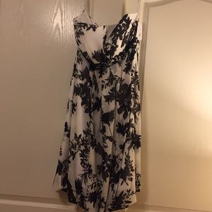 David’s Bridal Black and White Strapless Dress